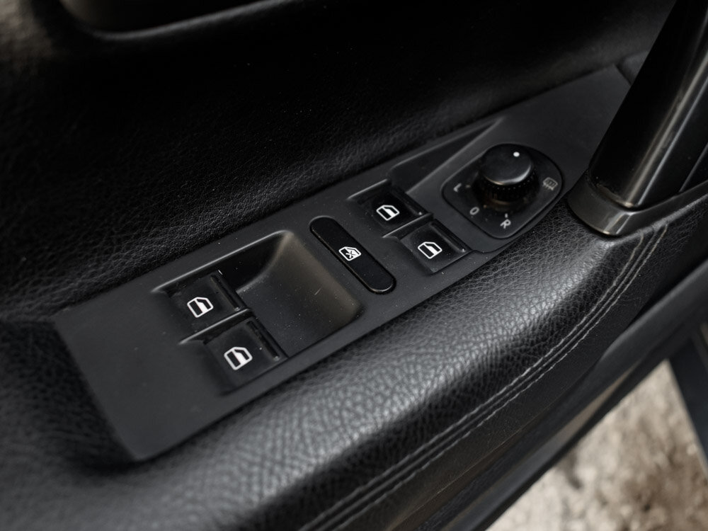 Купить Volkswagen Passat CC 1.8 AMT (152 л.с.), 2012 в Екатеренбурге