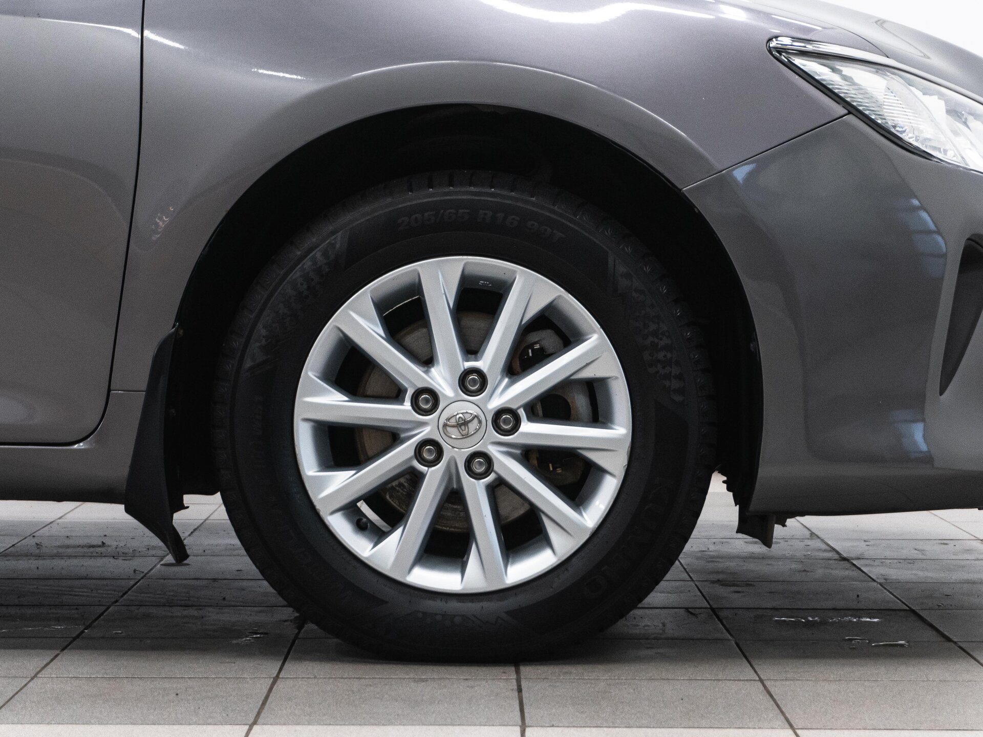 Toyota Camry 2015 31