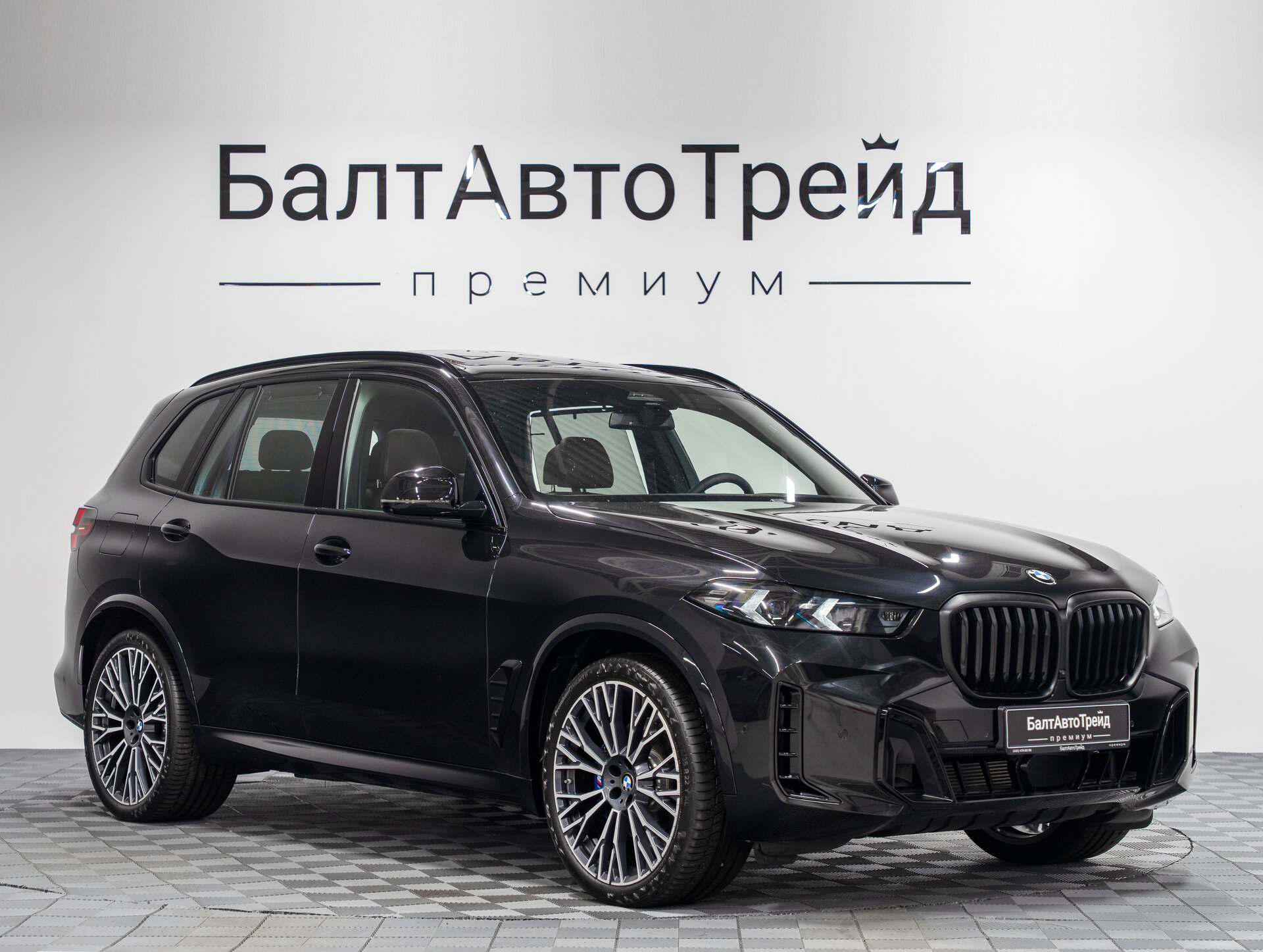 Автомобиль BMW X5 40i 3.0 AT (381 л.с.) 4WD - 5