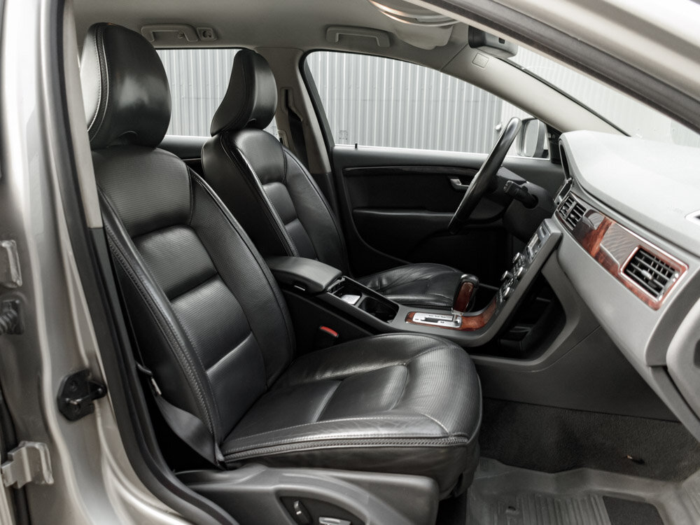 Купить Volvo XC70 2.4d AT (185 л.с.) 4WD, 2008 в Екатеренбурге