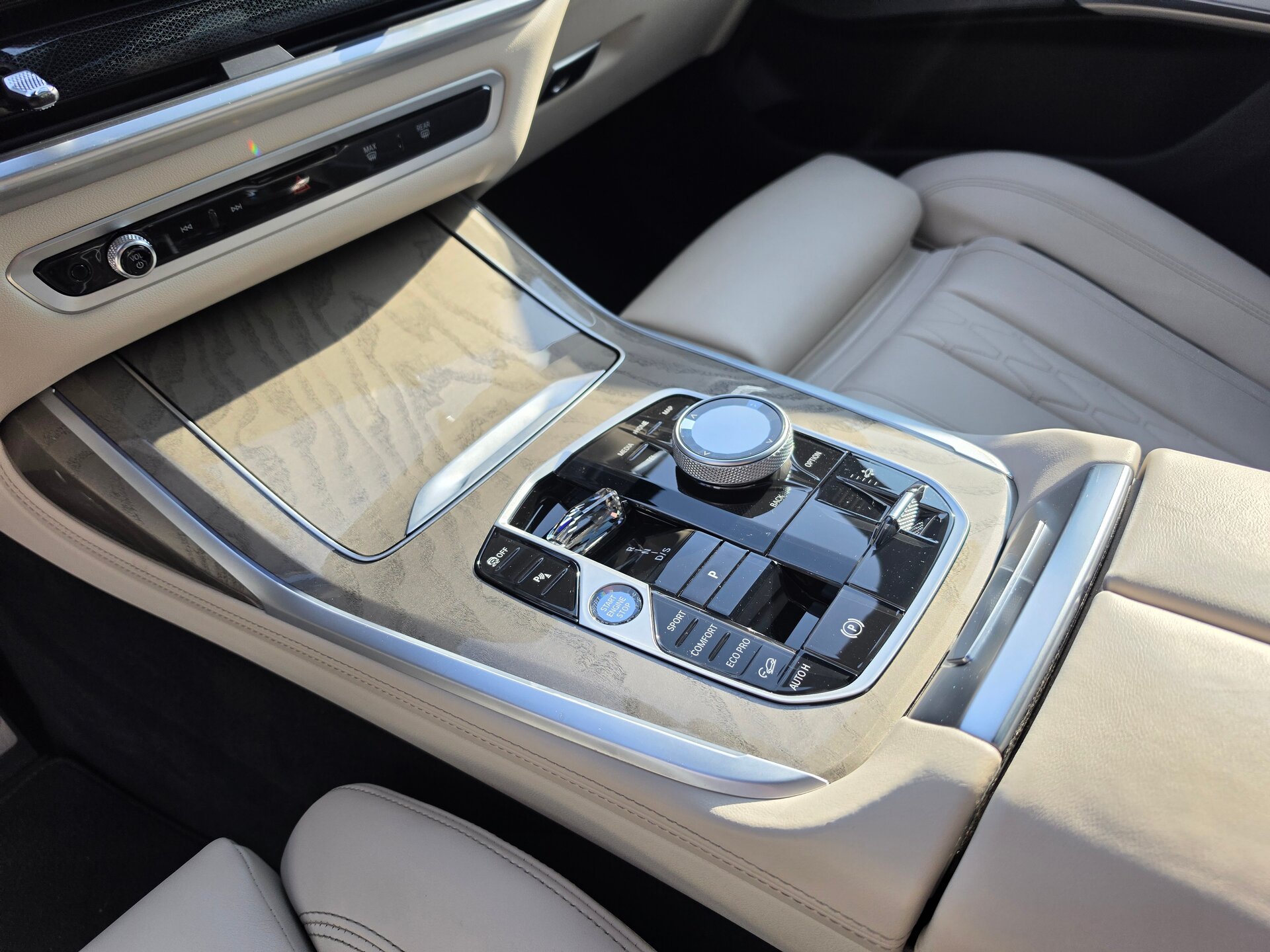 Автомобиль BMW X7 40d 3.0d AT (340 л.с.) 4WD - 12