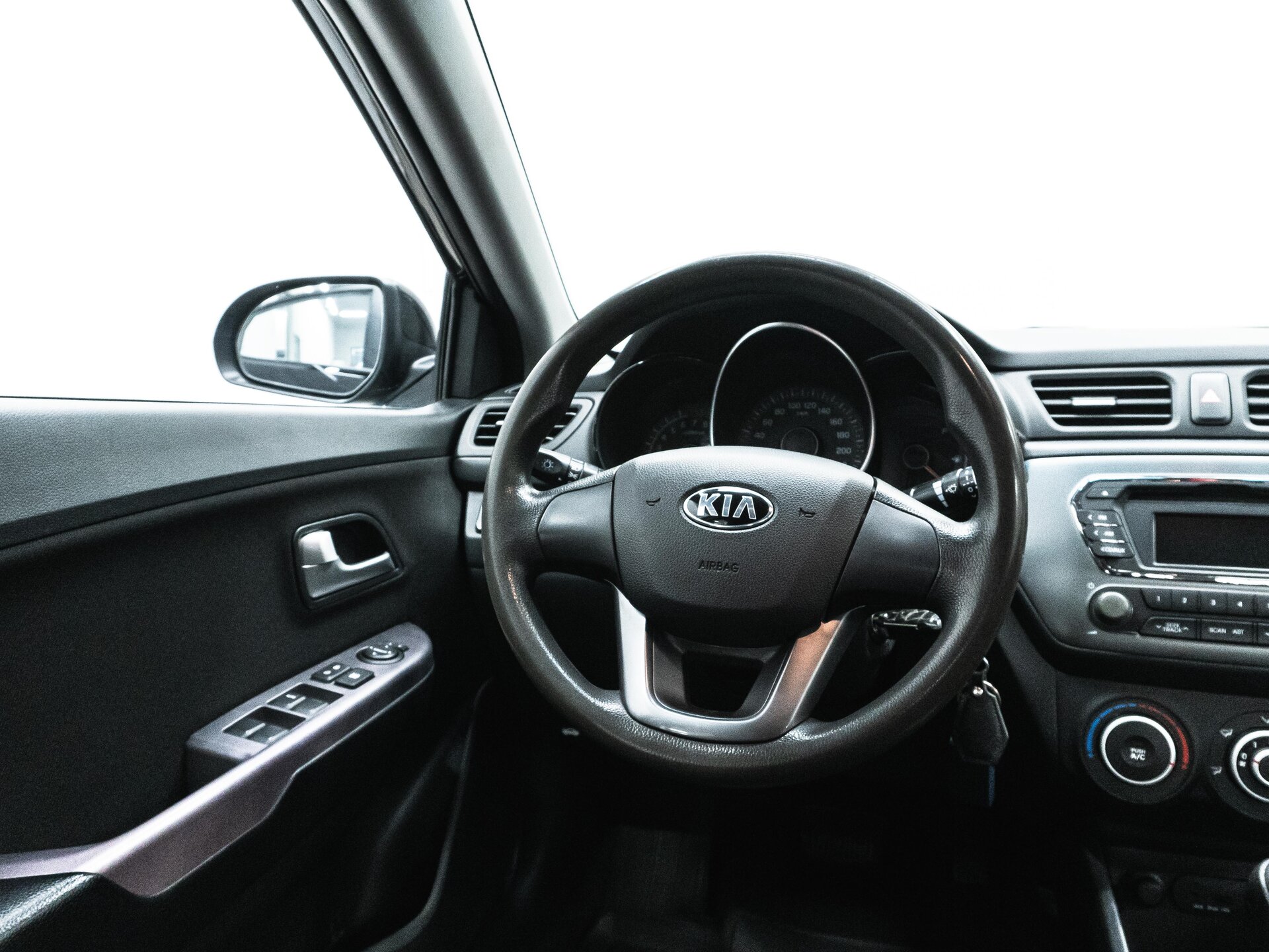 Kia Rio 2013 9