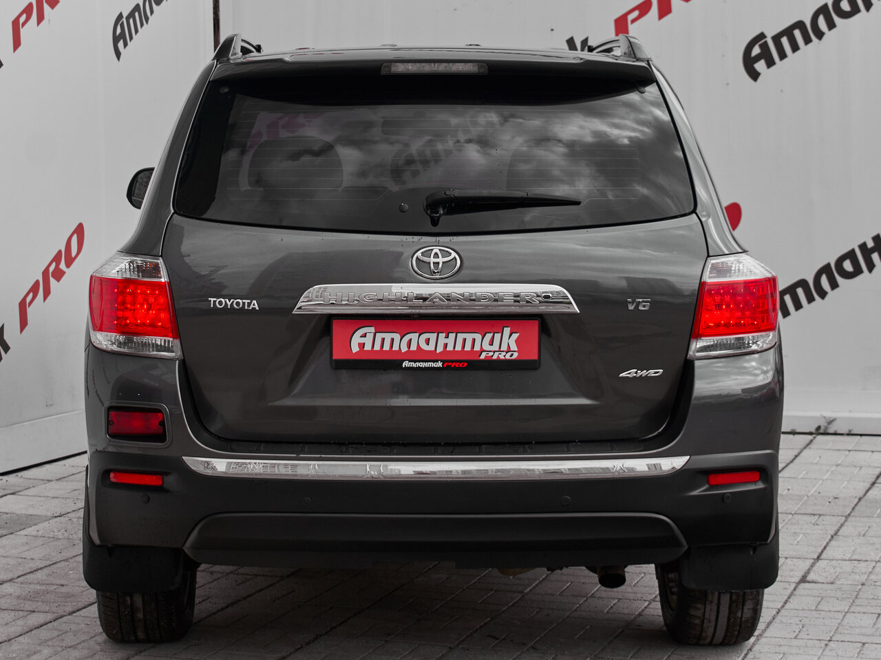 Купить Toyota Highlander 3.5 AT (273 л.с.) 4WD, 2012 в Екатеренбурге