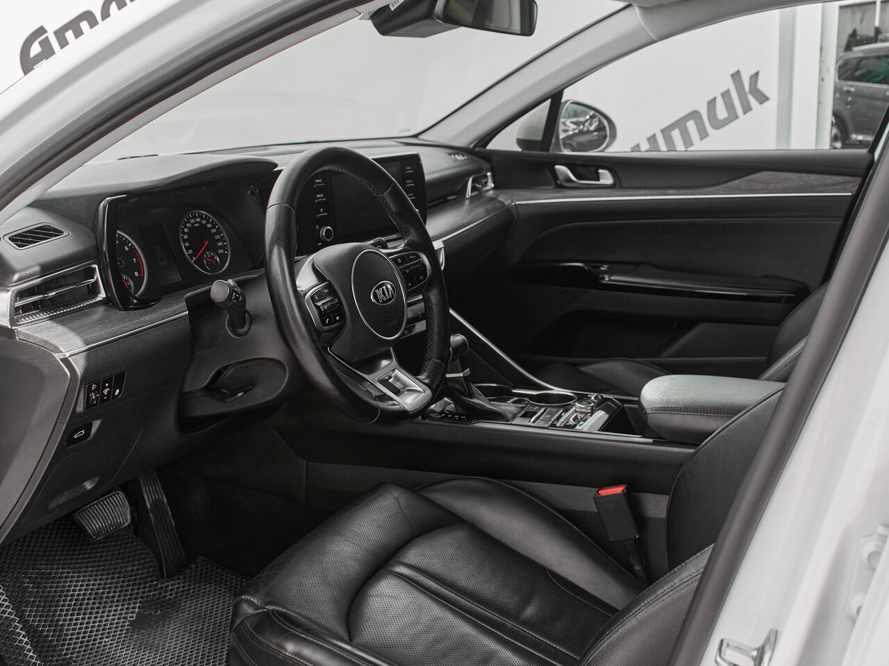 Купить Kia K5 2.0 AT (150 л.с.), 2020 в Екатеренбурге