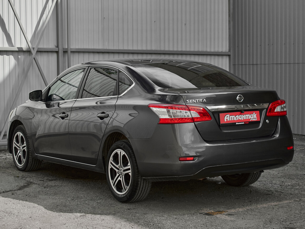 Купить Nissan Sentra 1.6 CVT (117 л.с.), 2015 в Екатеренбурге