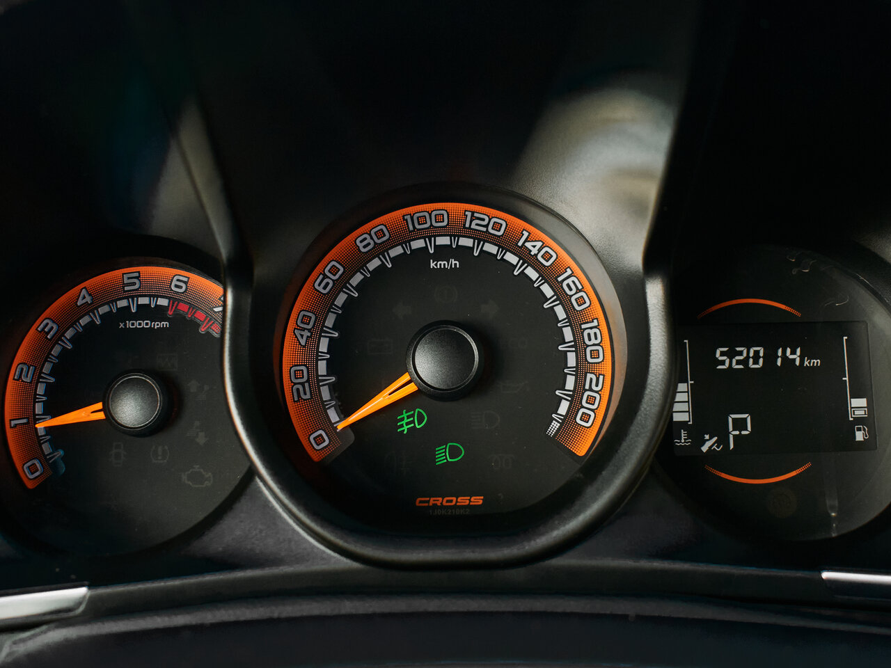 Купить Lada (ВАЗ) XRAY Cross 1.6 CVT (113 л.с.), 2019 в Екатеренбурге