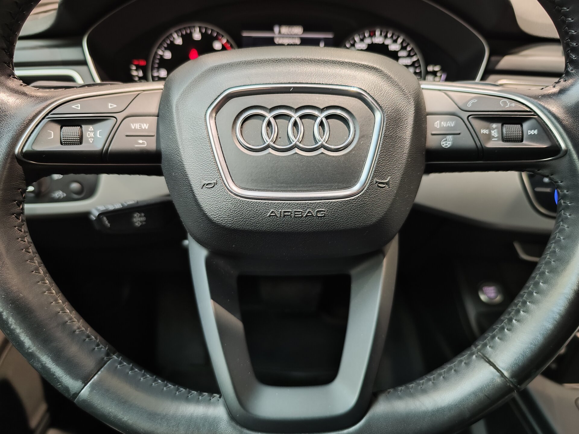 Автомобиль Audi A4 1.4 AMT (150 л.с.) - 17