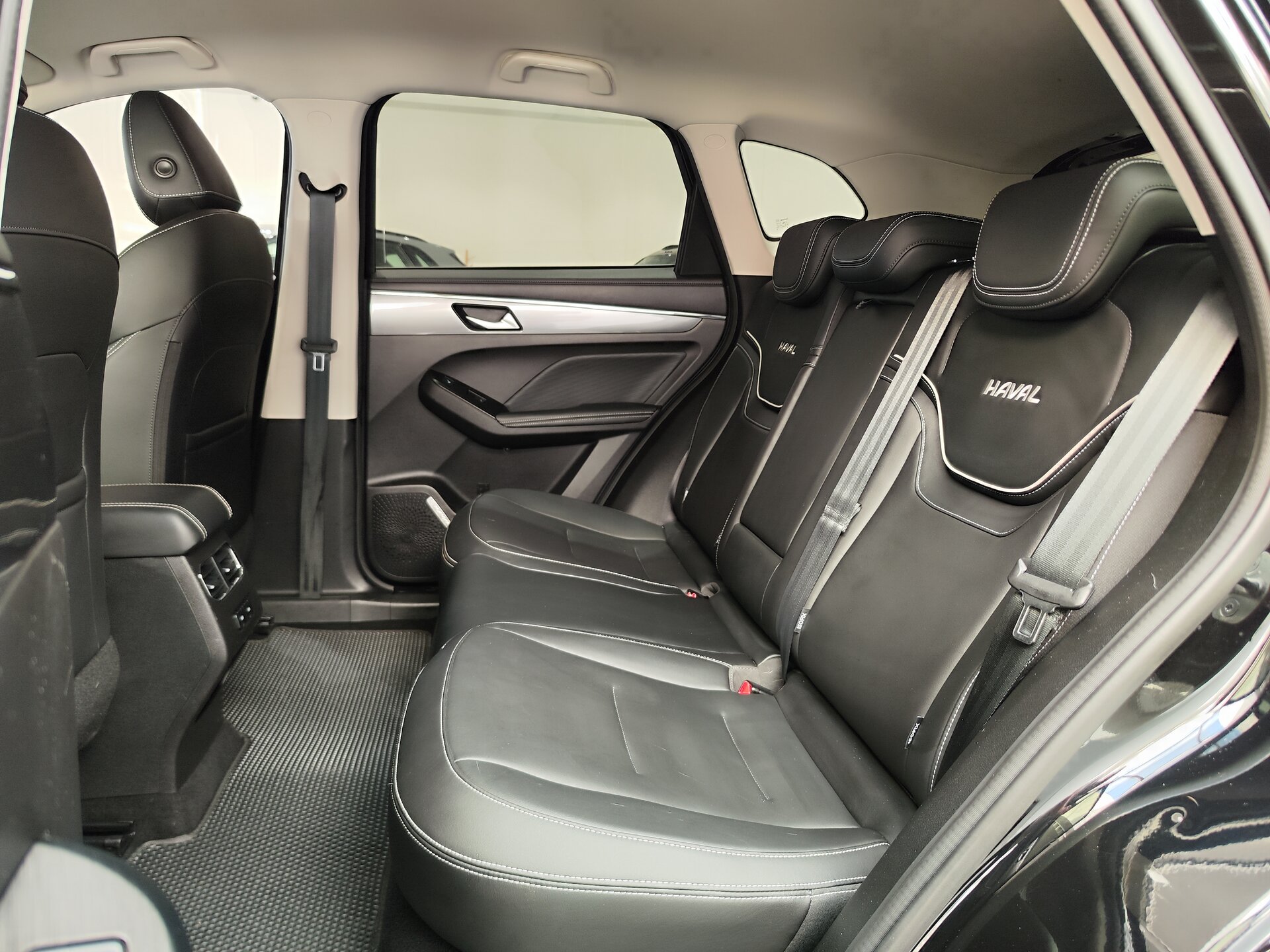 Автомобиль Haval Jolion 1.5 AMT (143 л.с.) - 9
