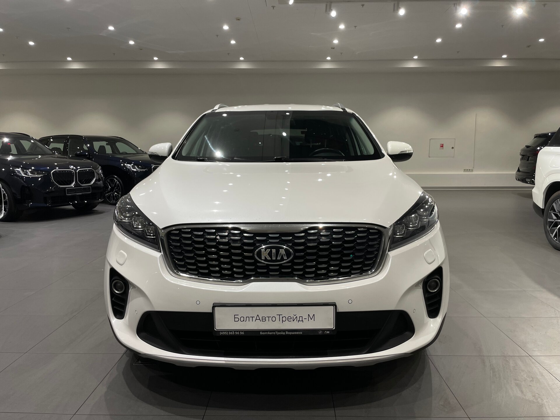 Автомобиль Kia Sorento 2.4 AT (188 л.с.) 4WD - 2