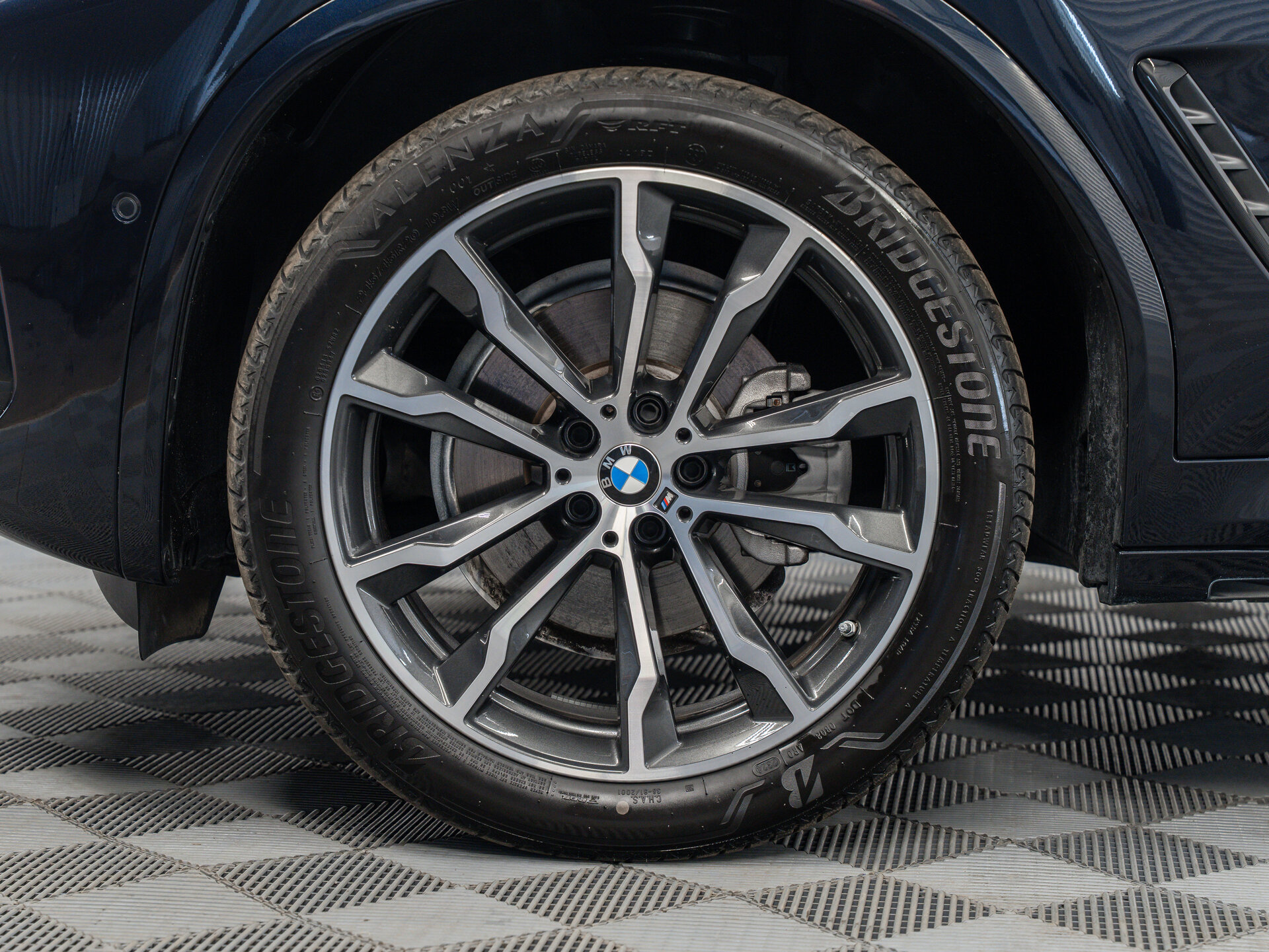 Автомобиль BMW X4 30i 2.0 AT (245 л.с.) 4WD - 11