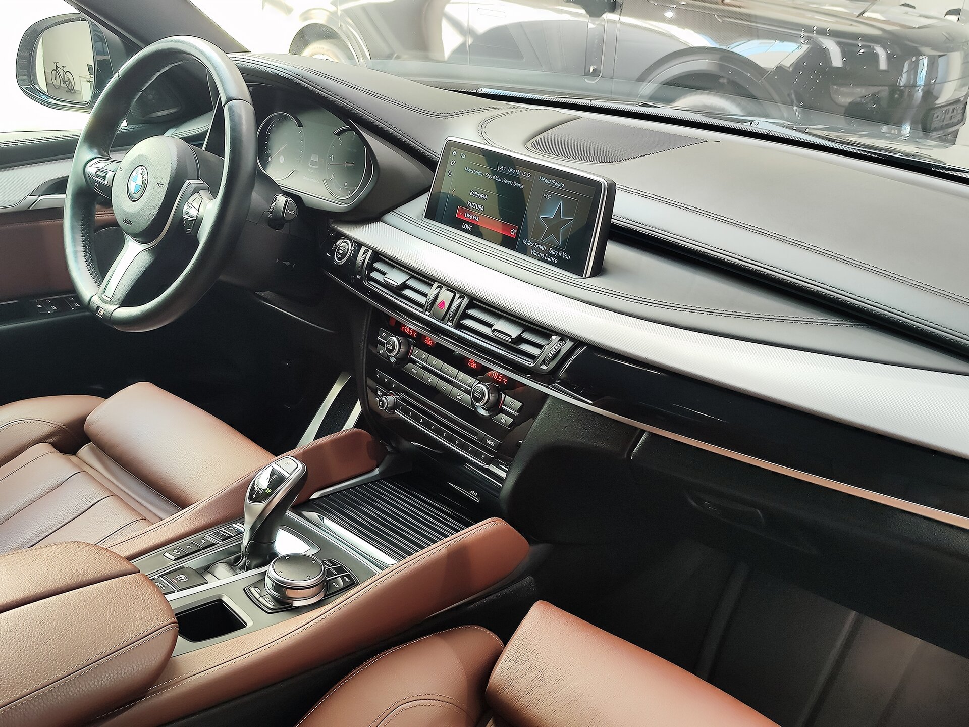 Автомобиль BMW X6 40d 3.0d AT (313 л.с.) 4WD - 12