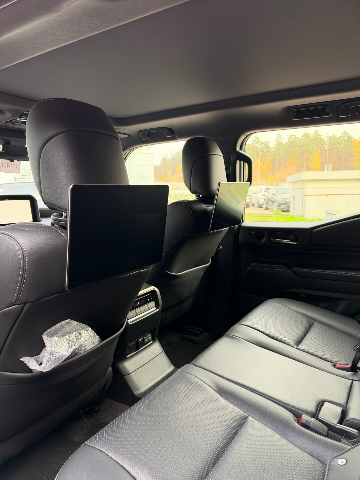 Автомобиль Toyota Land Cruiser Prado 2.8d AT (204 л.с.) 4WD - 10