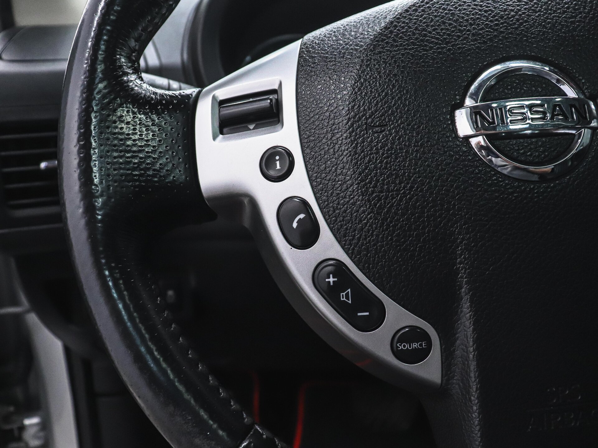 Nissan X-Trail 2011 19