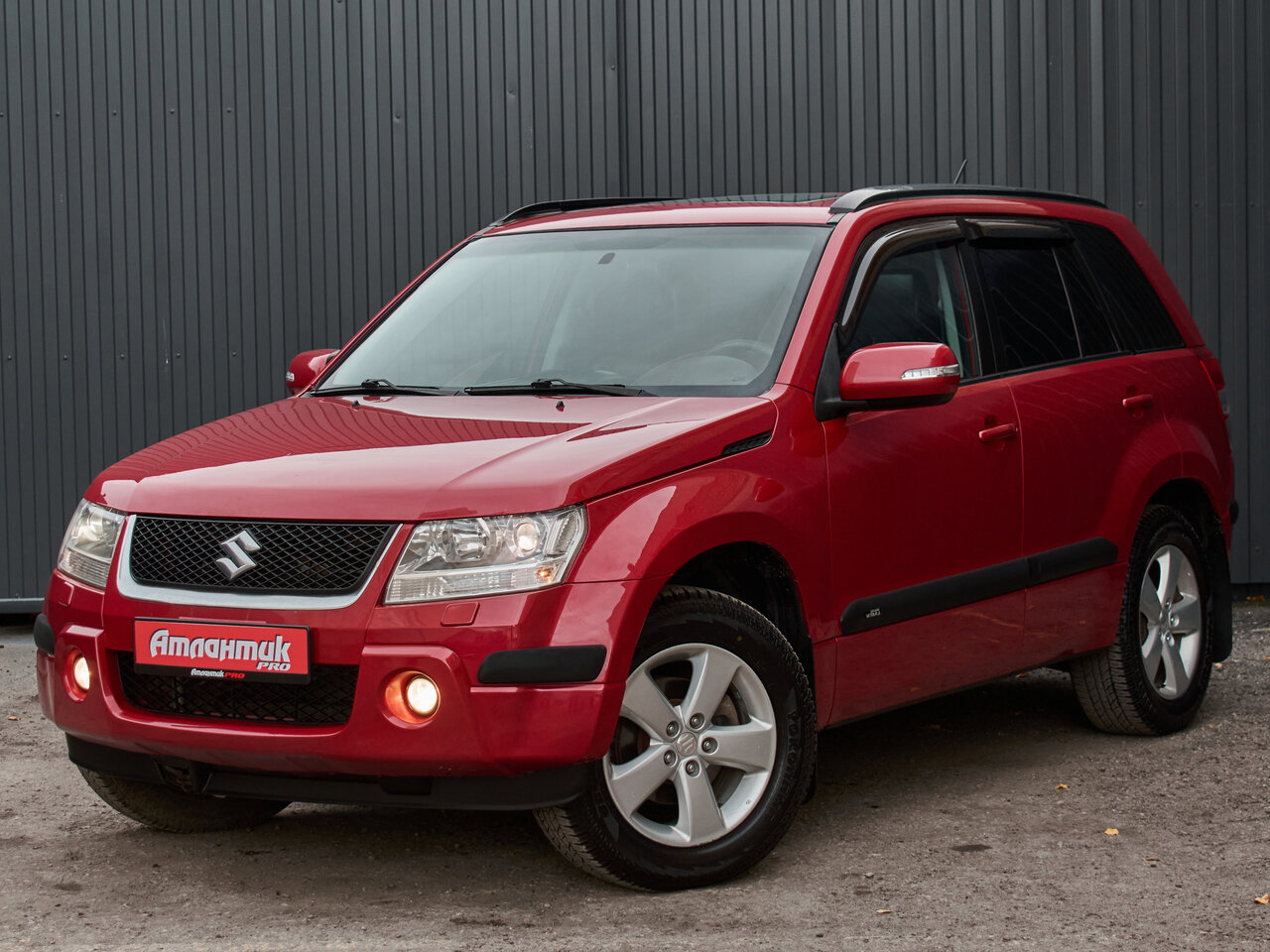Купить Suzuki Grand Vitara 2.4 AT (169 л.с.) 4WD, 2011 в Екатеренбурге