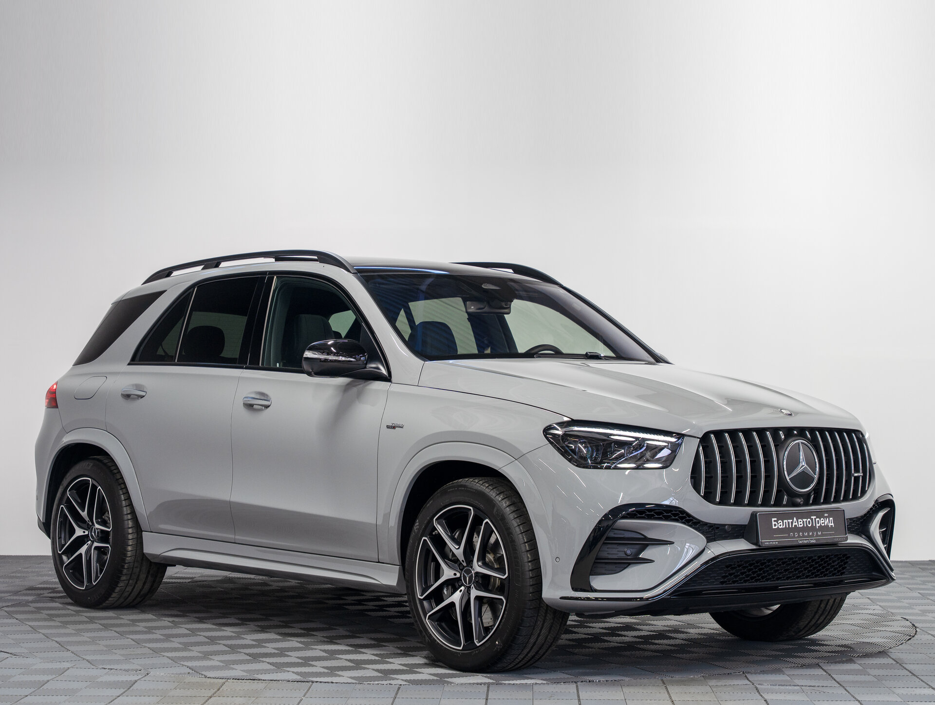 Автомобиль Mercedes-Benz GLE AMG 53 AMG 3.0 AT (435 л.с.) 4WD - 4