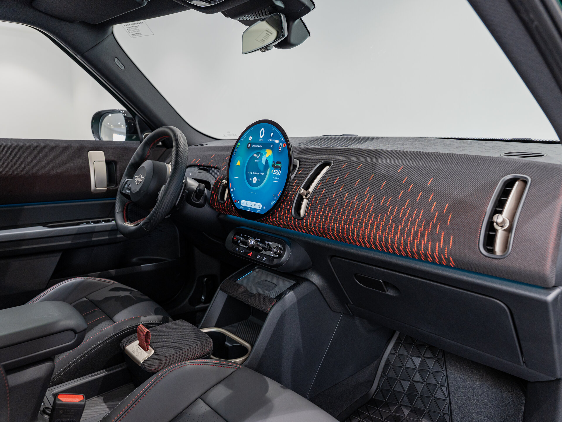 Автомобиль Mini Countryman John Cooper Works 2.0 AMT (300 л.с.) 4WD - 10