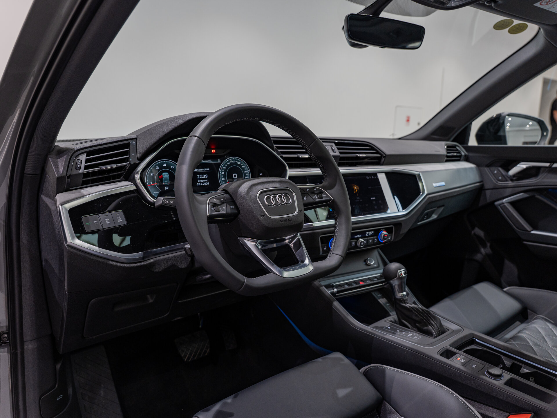 Автомобиль Audi Q3 35 TFSI 1.5 AMT (160 л.с.) - 8