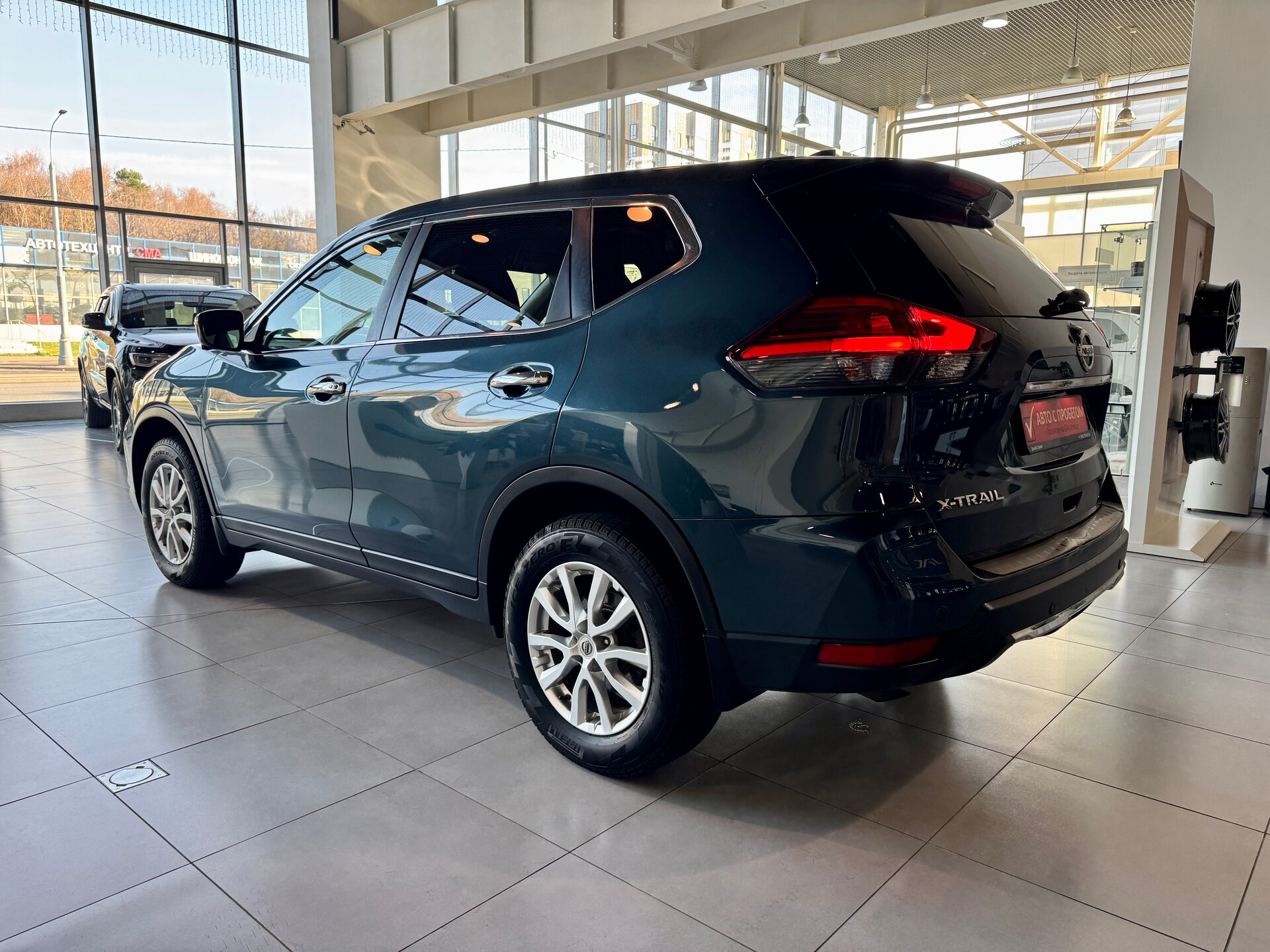 БУ автомобиль Nissan X-Trail 2018  2.0 л ( 144 л. с.) Синий с пробегом 114937 км