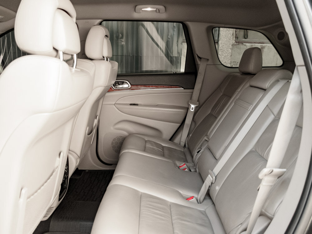 Купить Jeep Grand Cherokee 3.6 AT (286 л.с.) 4WD, 2011 в Екатеренбурге