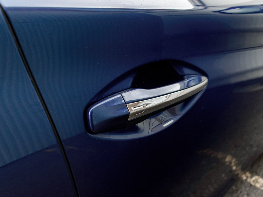 Купить Infiniti Q50 2.0 AT (211 л.с.), 2016 в Екатеренбурге