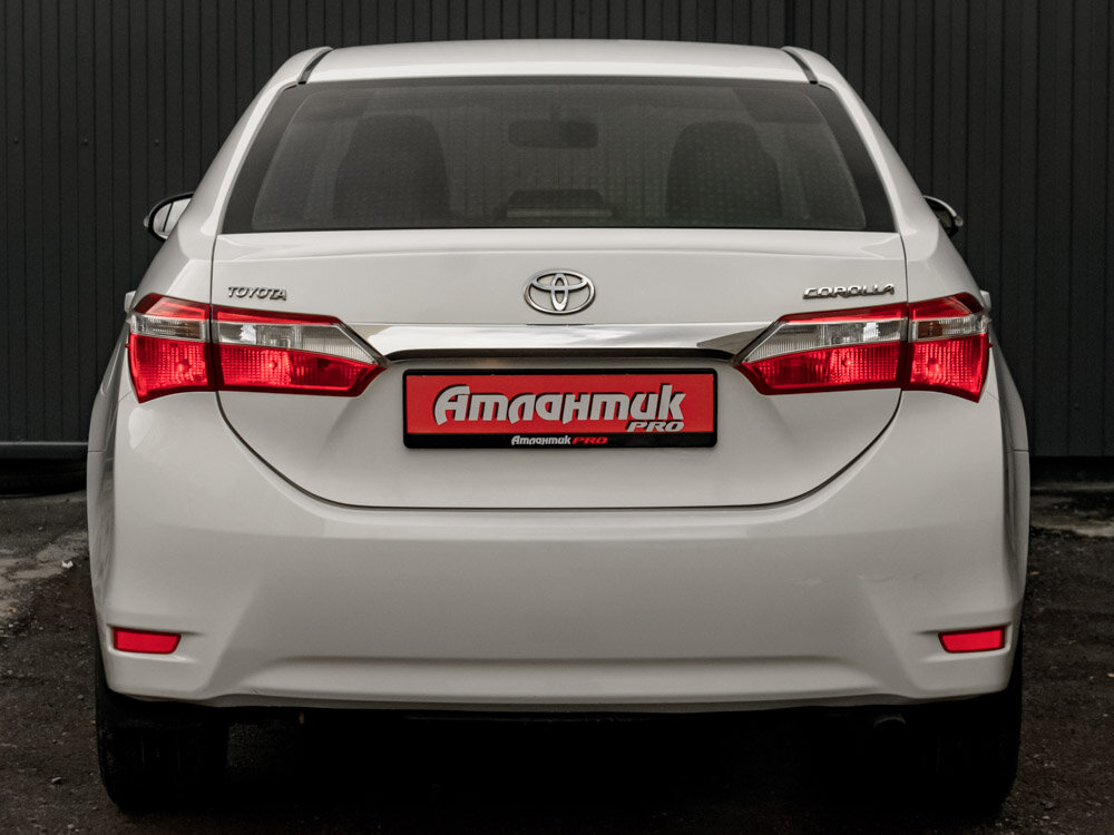 Купить Toyota Corolla 1.6 MT (122 л.с.), 2013 в Екатеренбурге