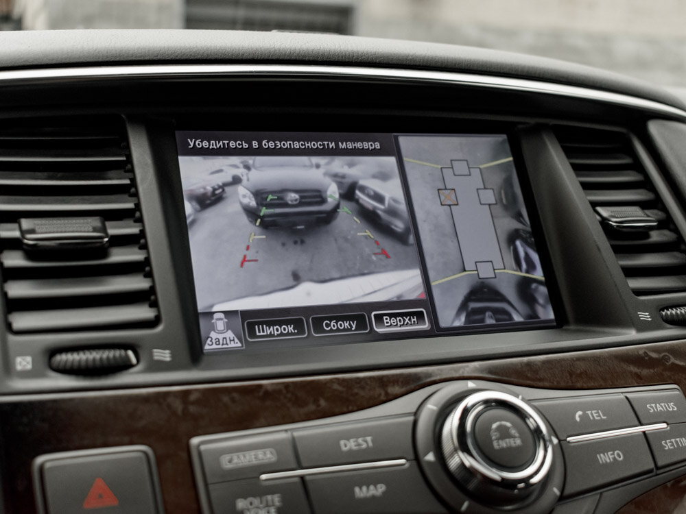 Купить Infiniti QX56 5.6 AT (405 л.с.) 4WD, 2011 в Екатеренбурге