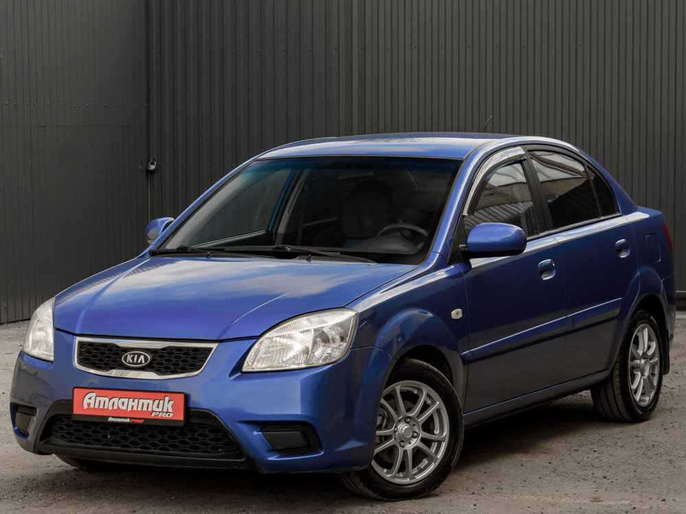 Купить Kia Rio 1.4 AT (97 л.с.), 2011 в Екатеренбурге