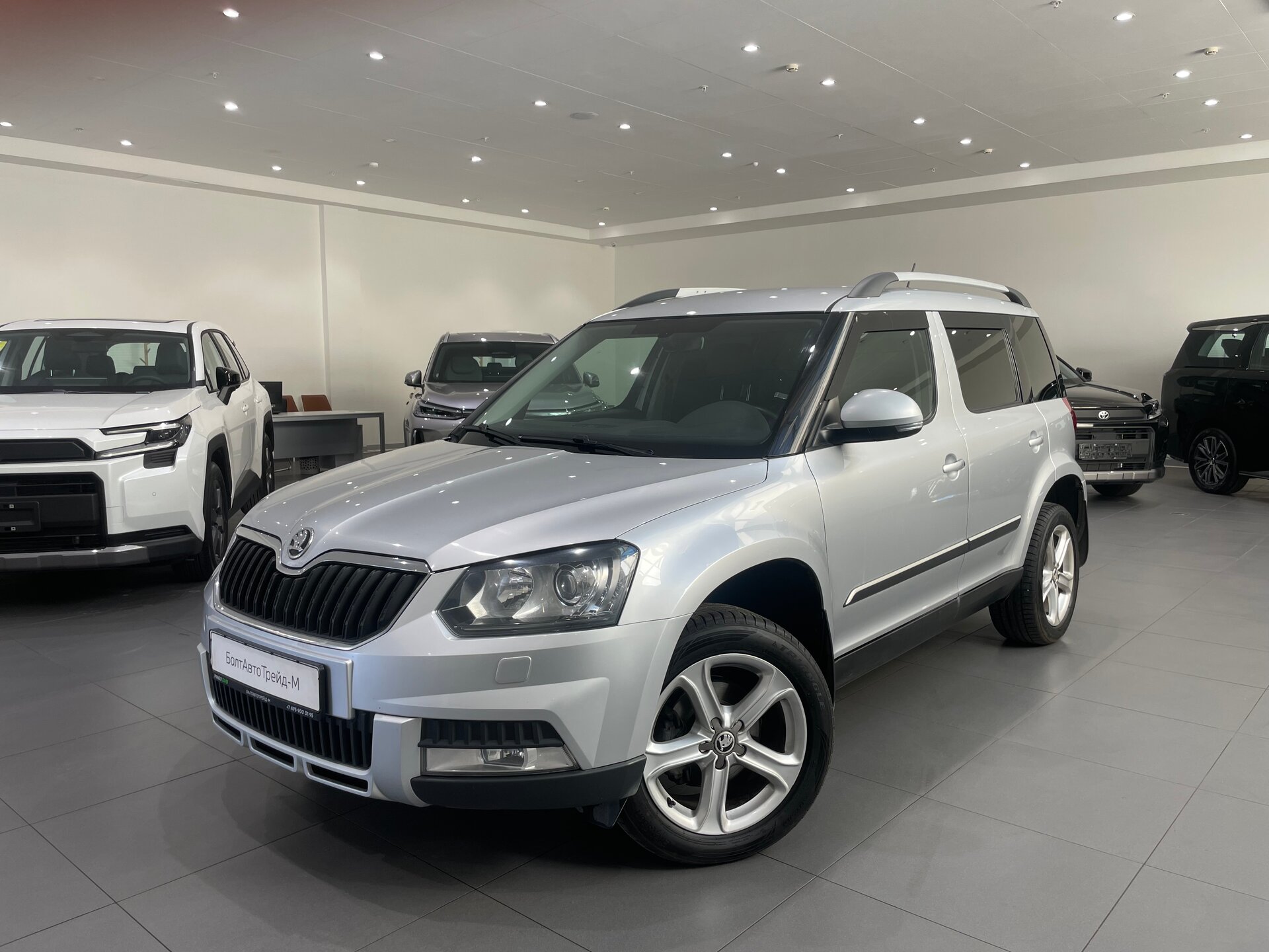 Автомобиль Skoda Yeti 1.8 AMT (152 л.с.) 4WD - 1