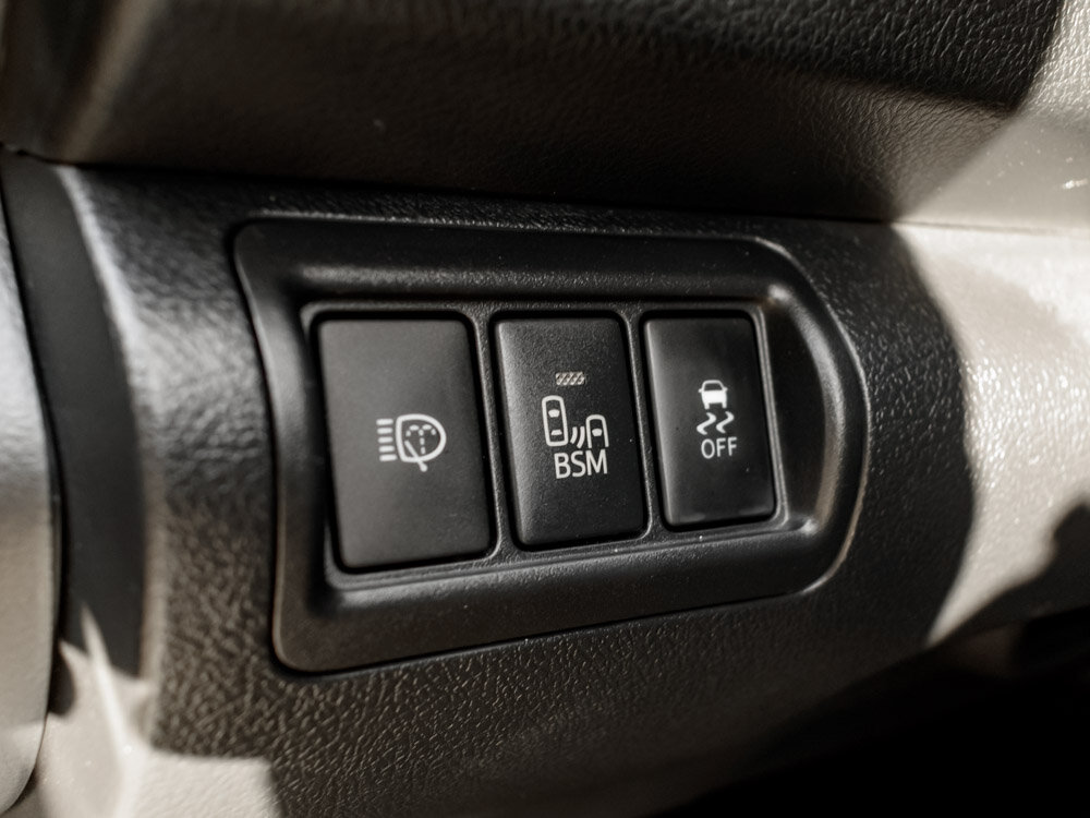 Купить Toyota Camry 3.5 AT (249 л.с.), 2017 в Екатеренбурге