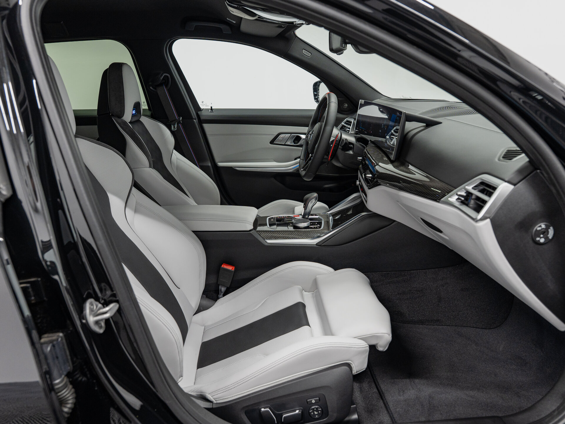 Автомобиль BMW M3 Competition Package 3.0 AT (530 л.с.) 4WD - 14