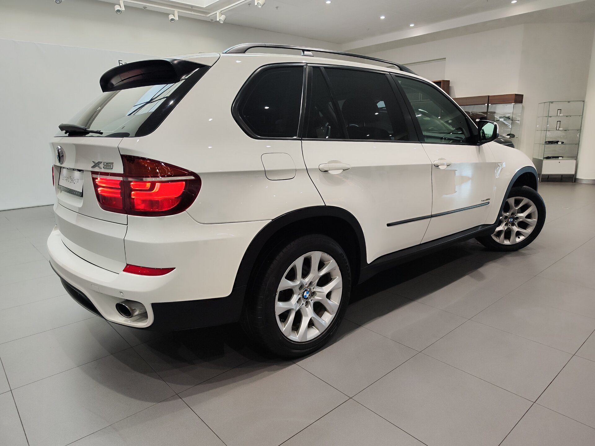 Автомобиль BMW X5 30d 3.0d AT (245 л.с.) 4WD - 6