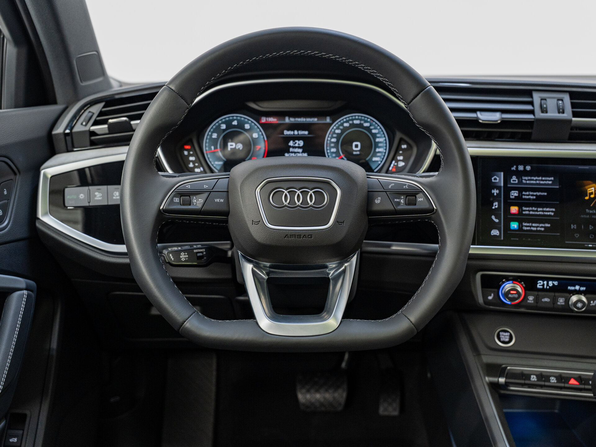 Автомобиль Audi Q3 35 TFSI 1.5 AMT (160 л.с.) - 13