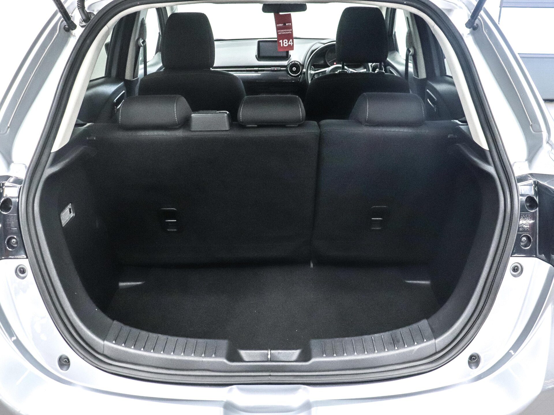 Mazda Demio 2019 23