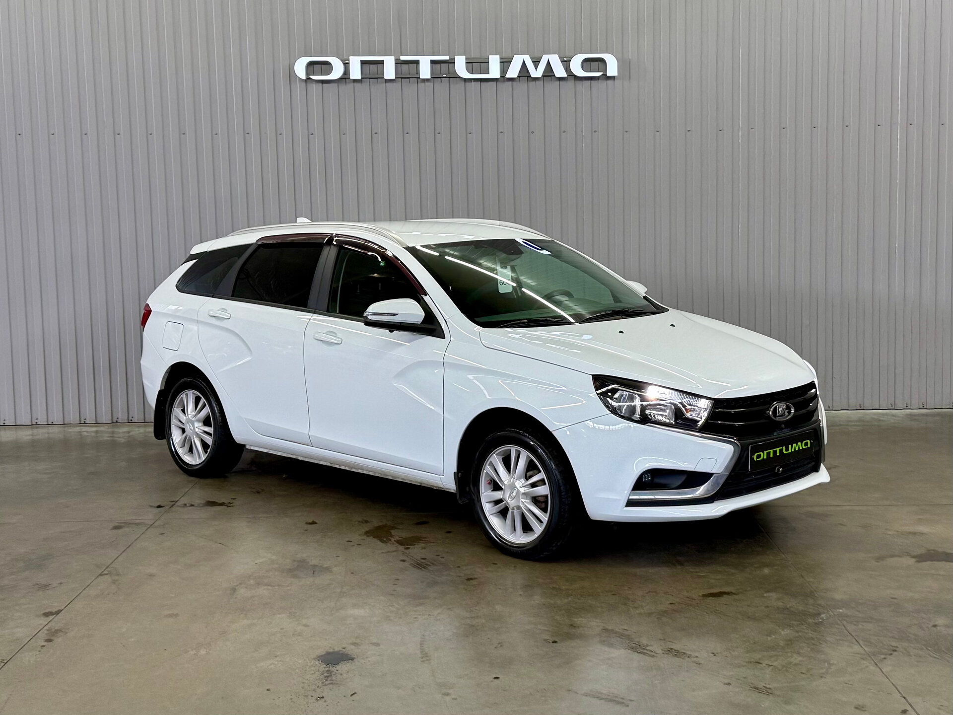 Lada (ВАЗ) Vesta SW 