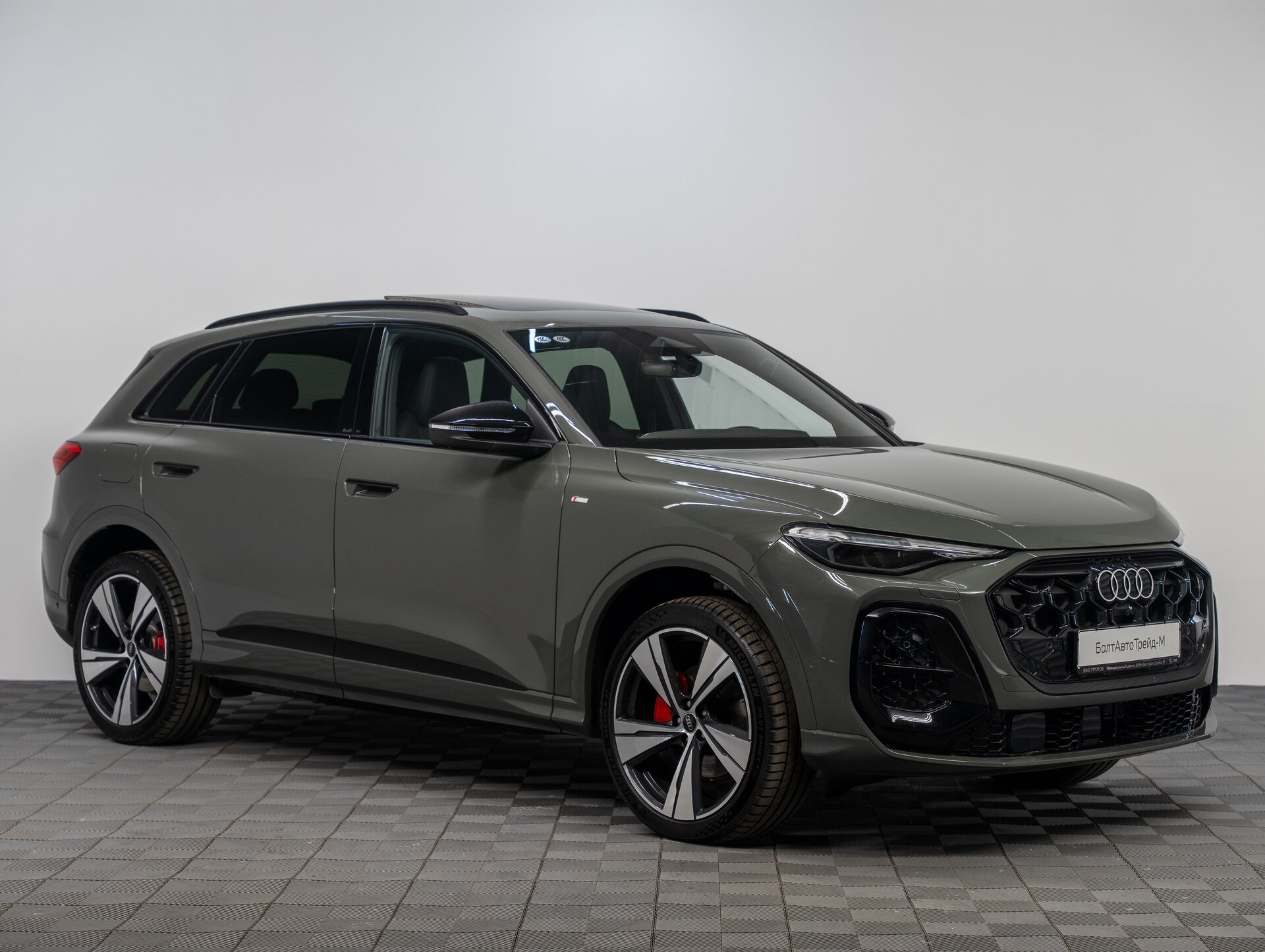 Автомобиль Audi Q5 L 2.0 AMT (272 л.с.) 4WD - 3