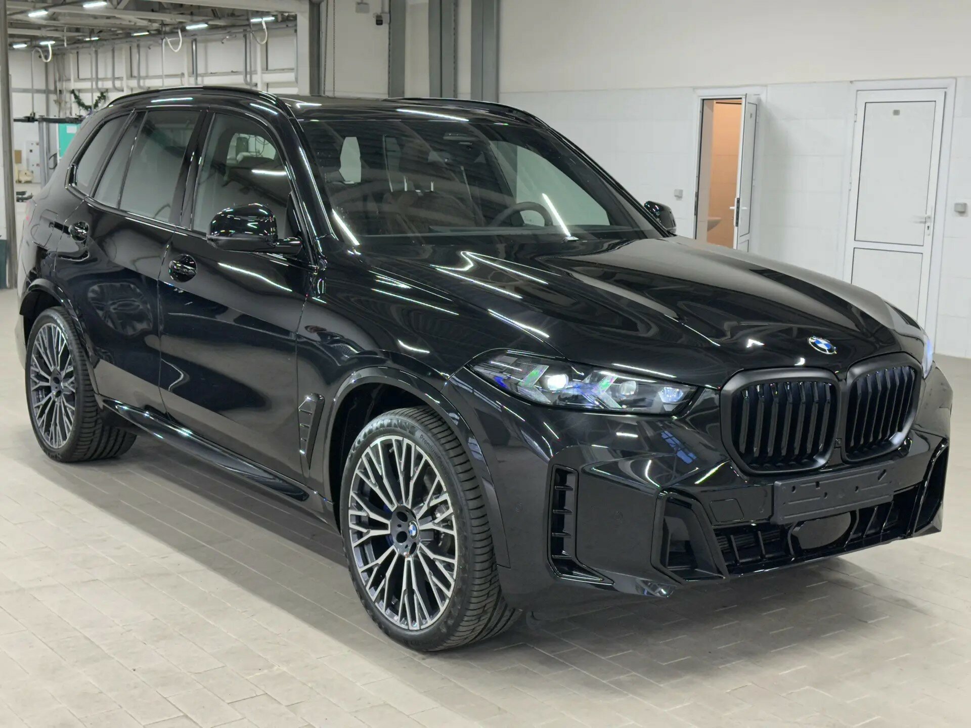 Автомобиль BMW X5 40i 3.0 AT (381 л.с.) 4WD - 3
