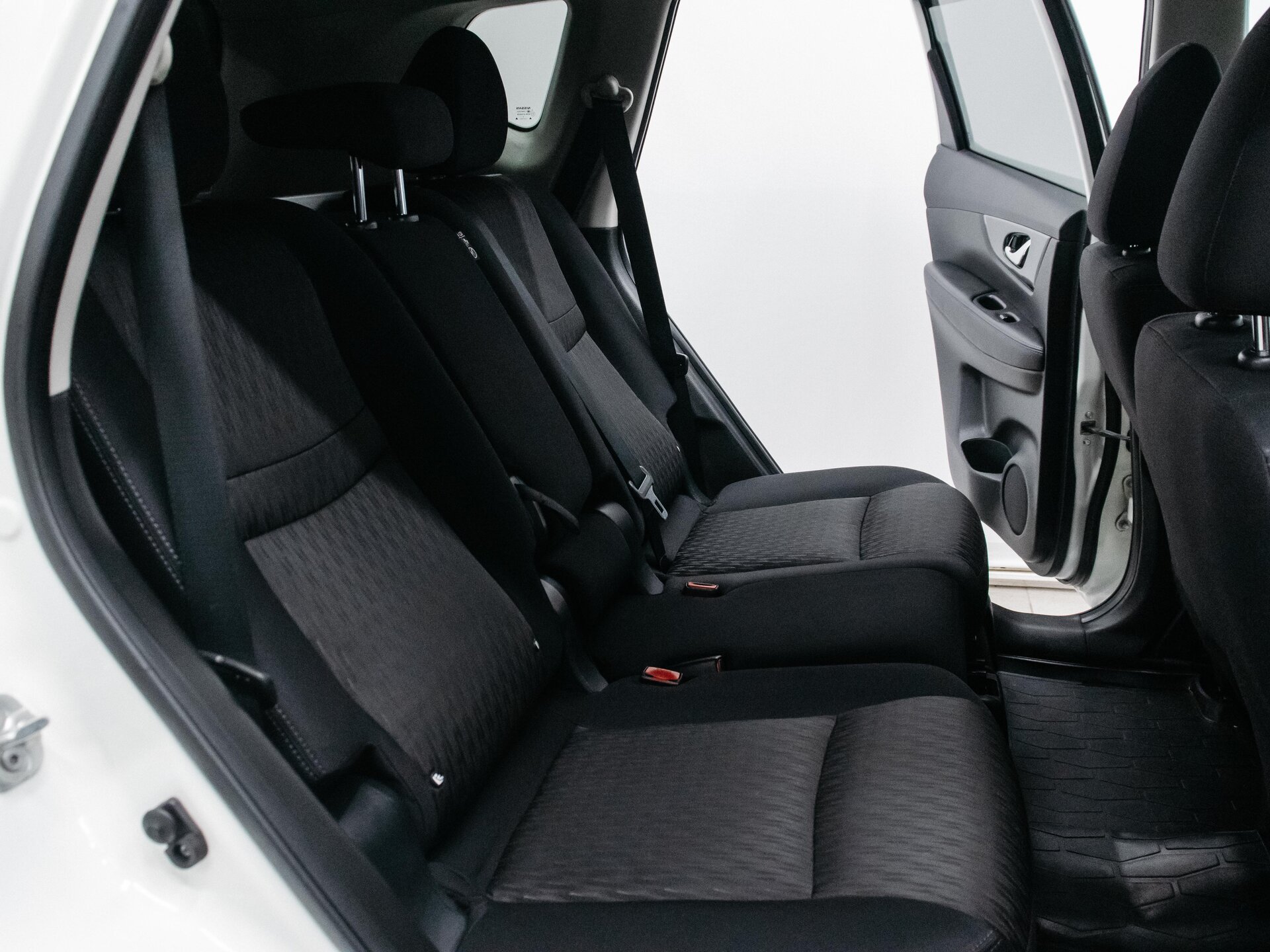 Nissan X-Trail 2019 27
