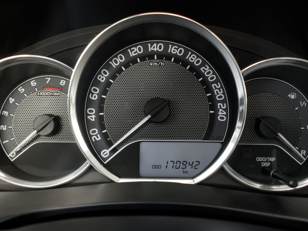 Купить Toyota Corolla 1.8 CVT (140 л.с.), 2013 в Екатеренбурге