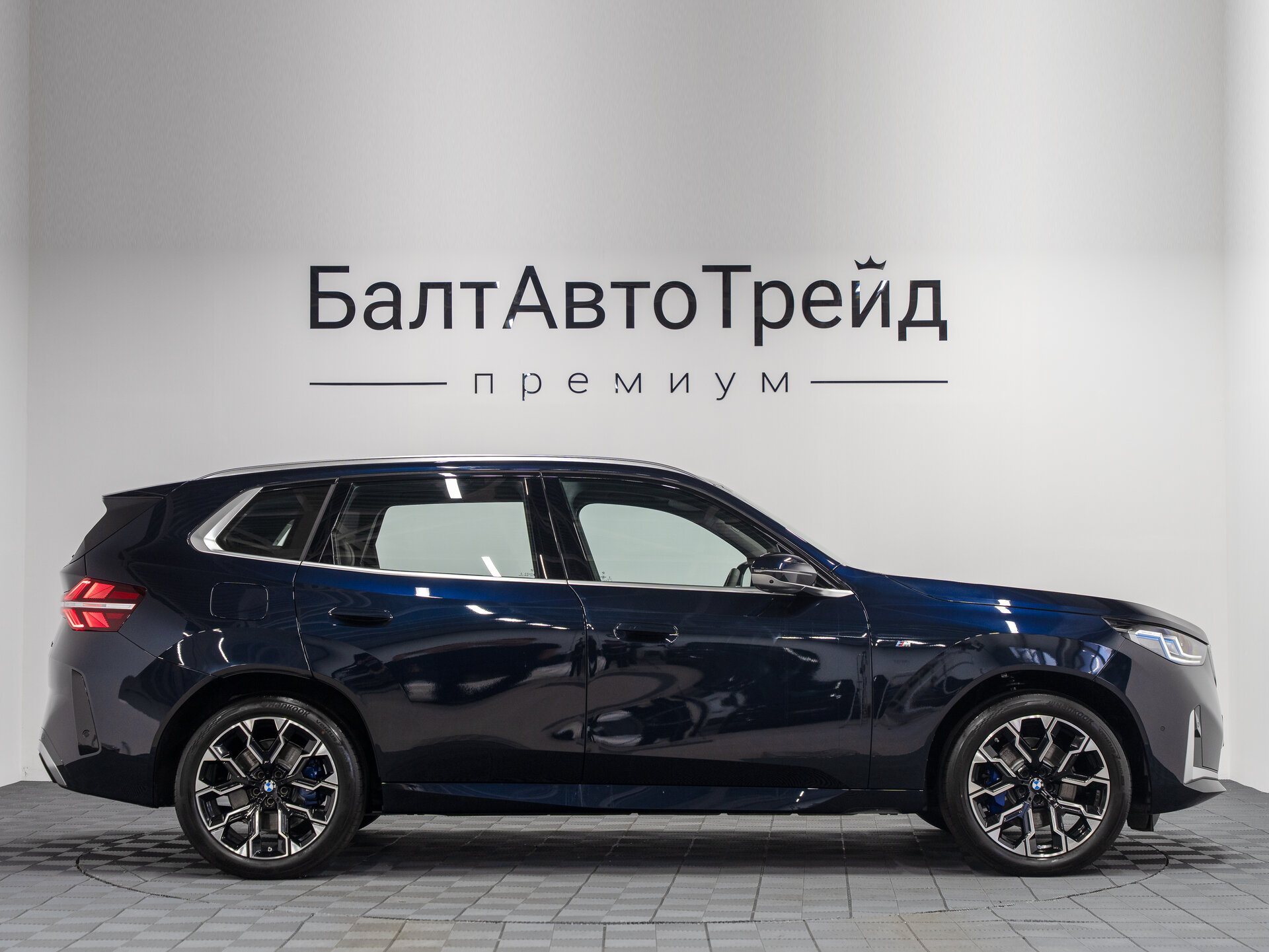 Автомобиль BMW X3 30L xDrive 2.0 AT (258 л.с.) 4WD - 6