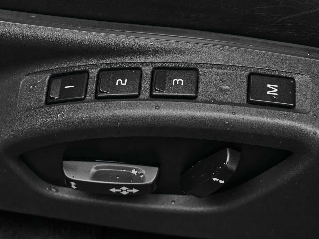 Купить Volvo XC60 2.4d AT (181 л.с.) 4WD, 2014 в Екатеренбурге