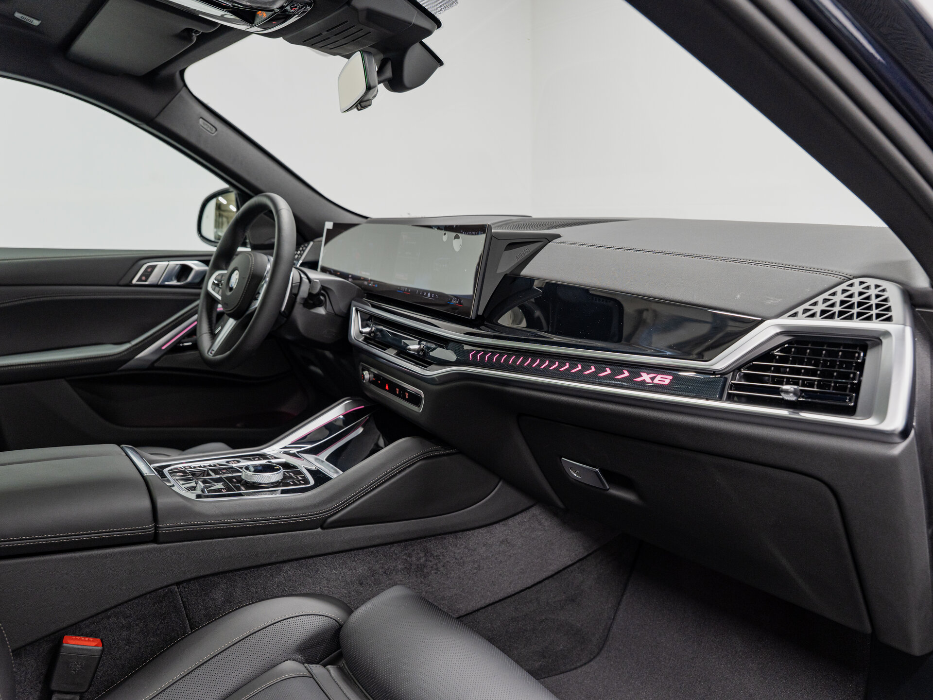 Автомобиль BMW X6 40i 3.0 AT (381 л.с.) 4WD - 14