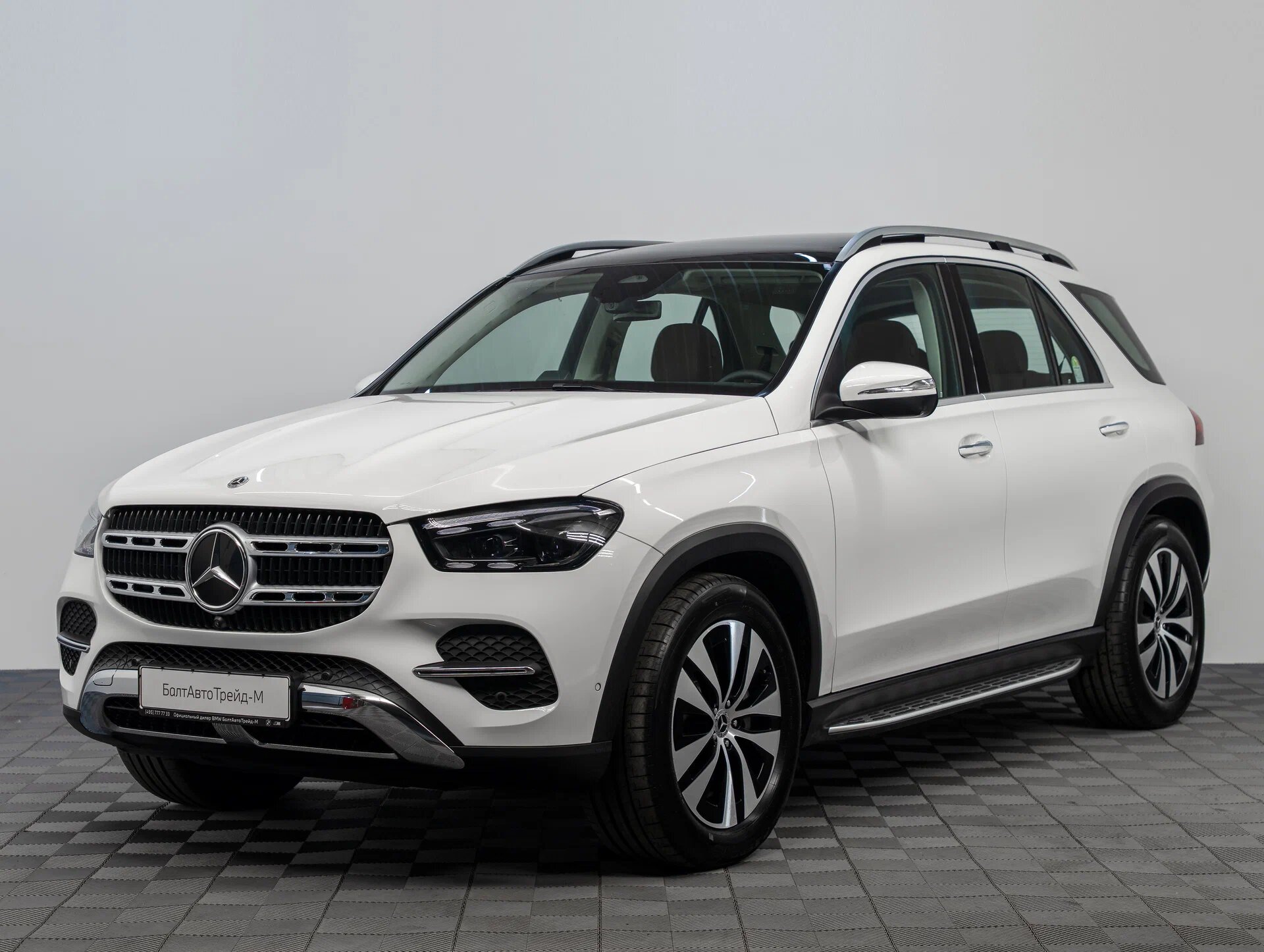 Автомобиль Mercedes-Benz GLE 300 d 2.0d AT (269 л.с.) 4WD - 1