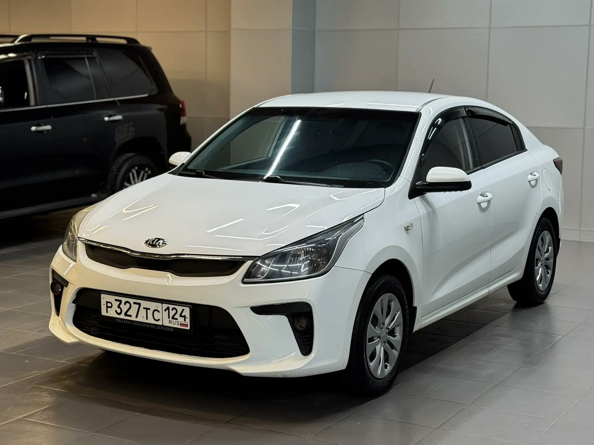 Kia Rio — фото 1