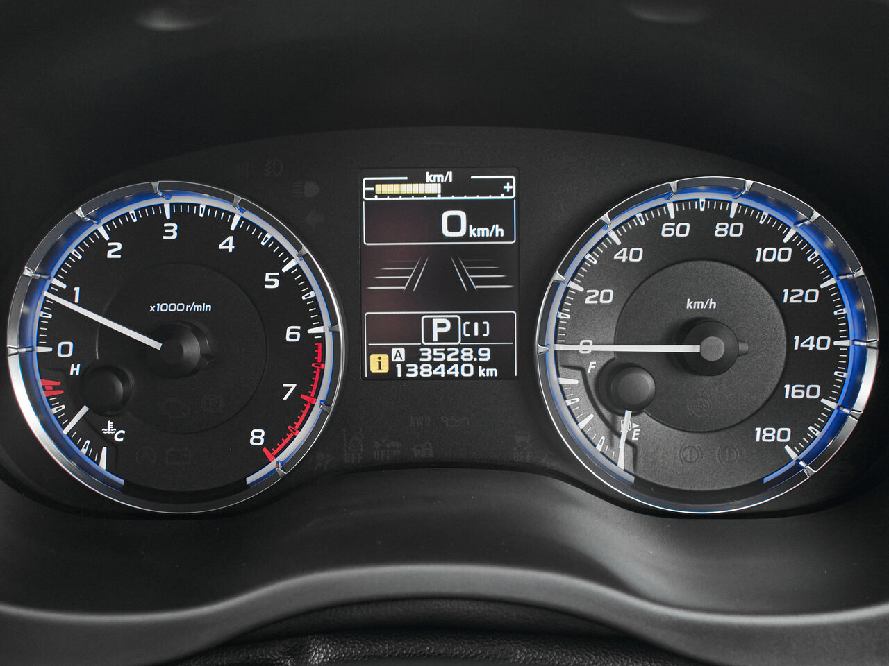 Купить Subaru Levorg 1.6 CVT (170 л.с.) 4WD, 2014 в Екатеренбурге