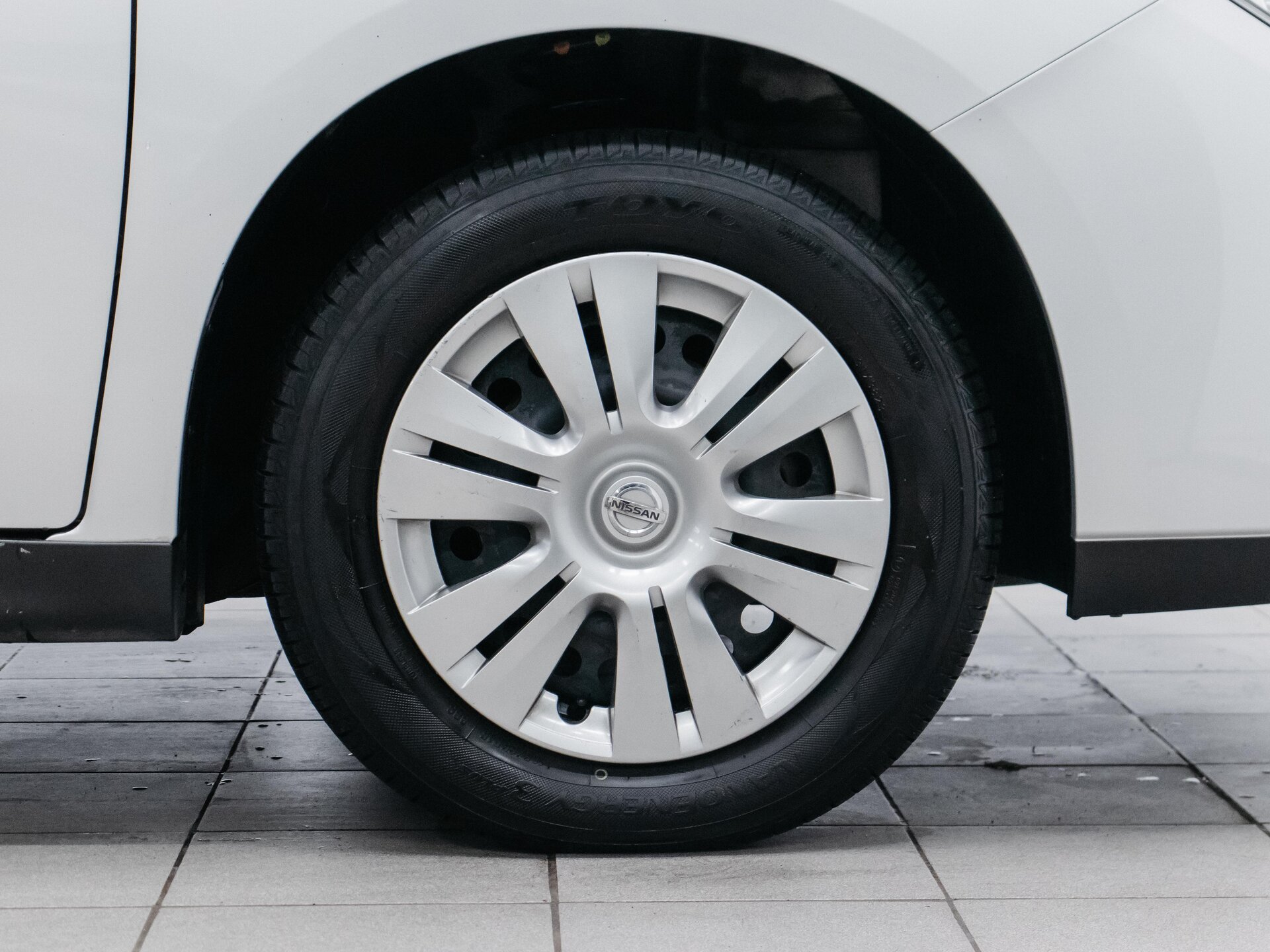 Nissan Wingroad 2018 28