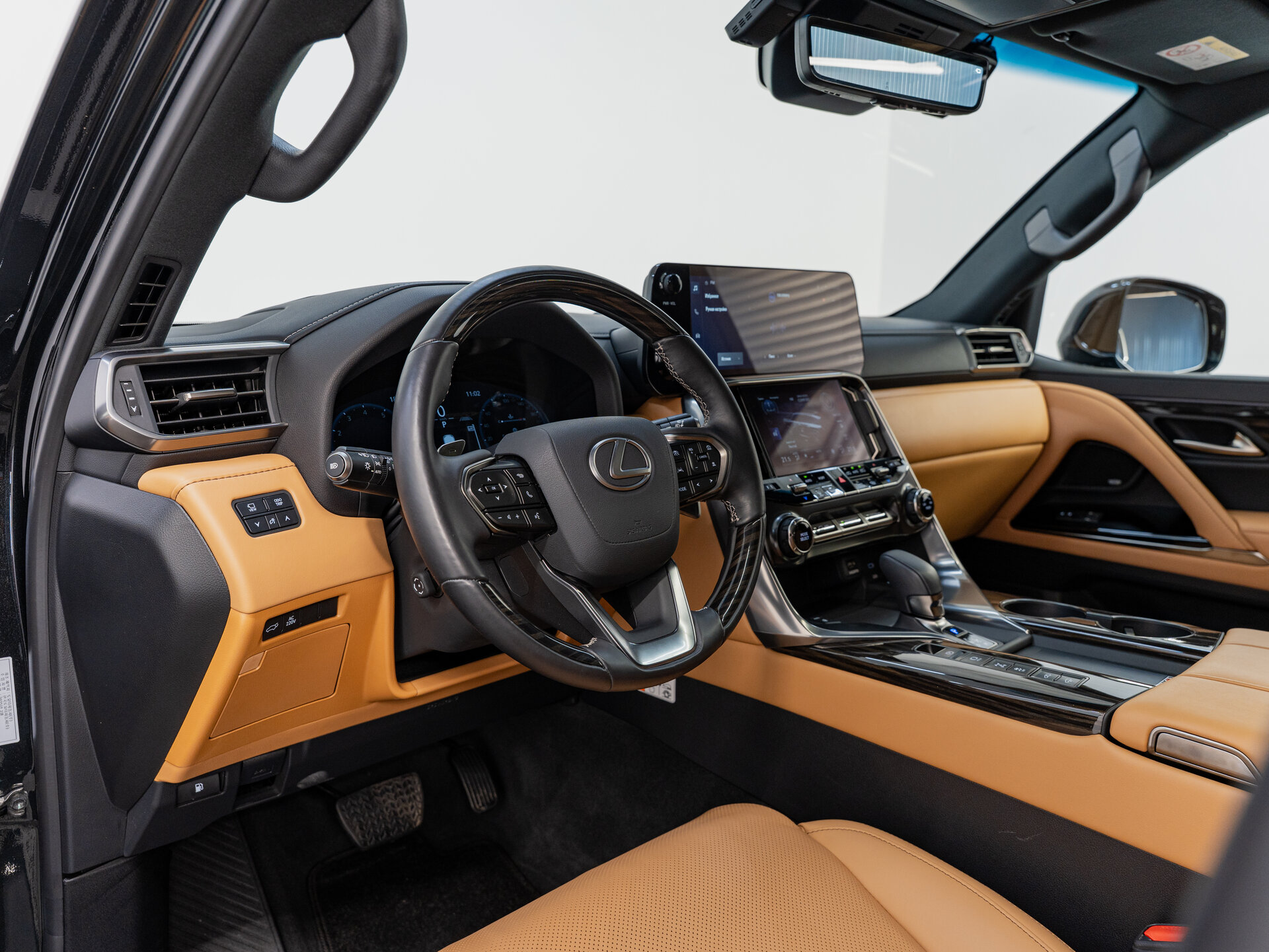 Автомобиль Lexus LX 700h 3.4hyb AT (457 л.с.) 4WD - 9