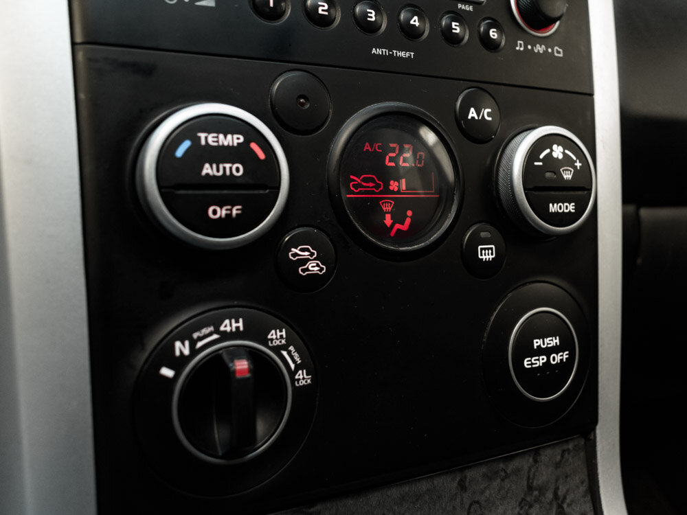 Купить Suzuki Grand Vitara 2.4 AT (169 л.с.) 4WD, 2011 в Екатеренбурге