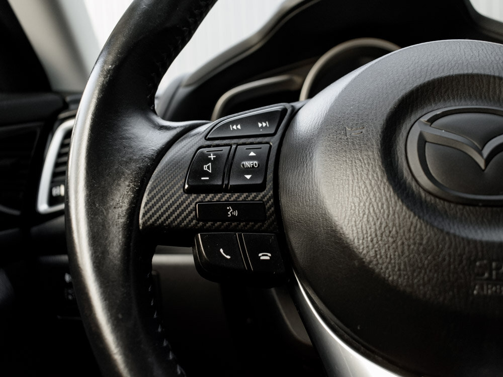 Купить Mazda 3 1.6 AT (104 л.с.), 2014 в Екатеренбурге