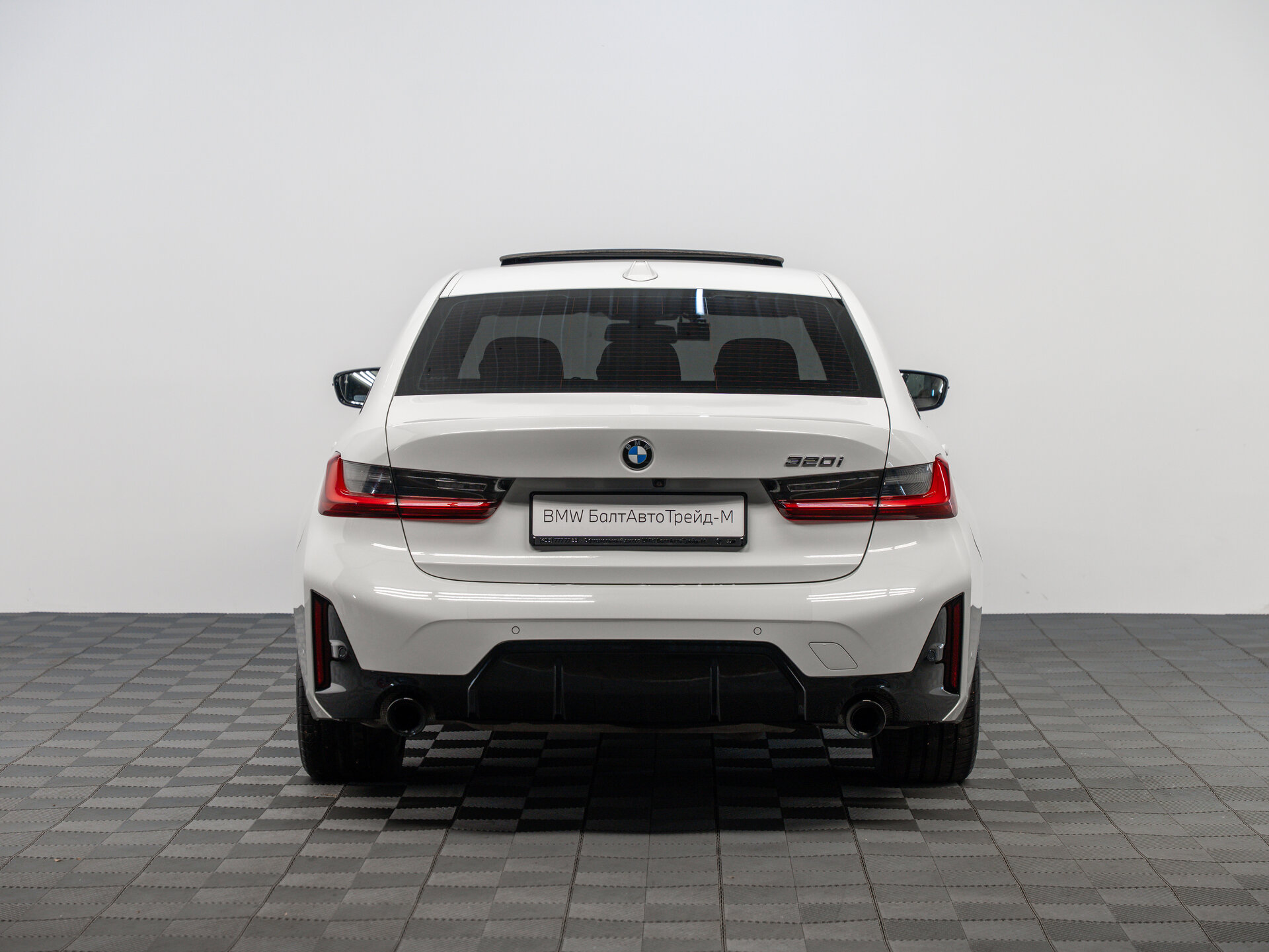 Автомобиль BMW 3 серии 320i 2.0 AT (184 л.с.) - 6