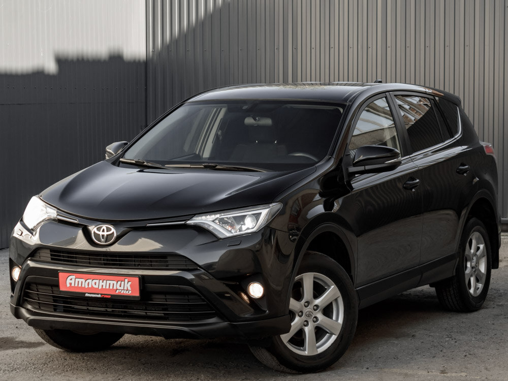 Купить Toyota RAV4 2.0 CVT (146 л.с.) 4WD, 2016 в Екатеренбурге